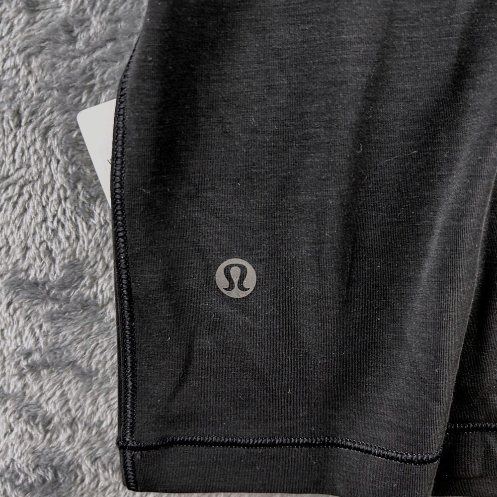 Lululemon Jersey Training Womens Short Sleeve Run Logo Black Shirt Size 8 NWT - Picture 8 of 10